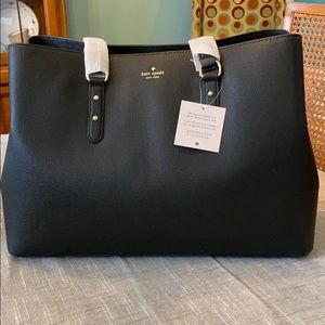 kate spade NWT Larchmont Ave Evangelie Large